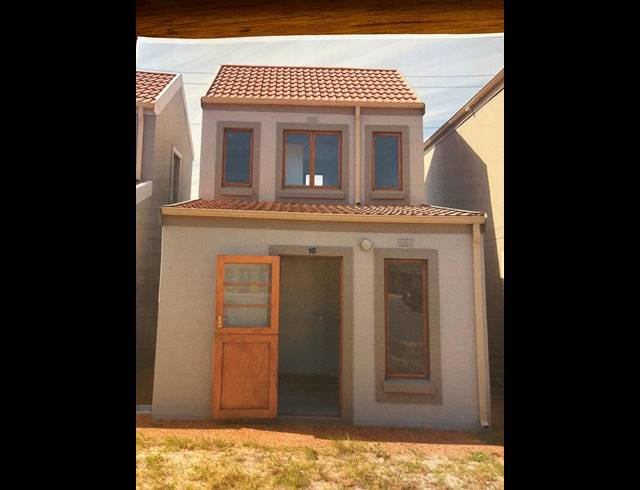 2 BEDROOM TOWNHOUSE FOR SALE IN LANGA